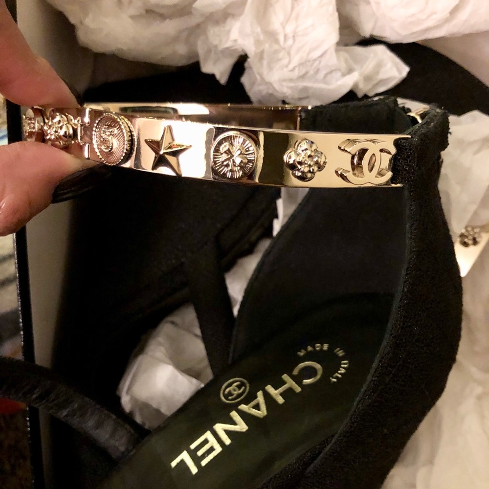 Chanel Wedges with Metal Ankle Strap (size:40) - Picture 8 of 12